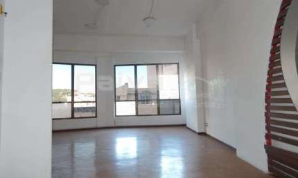 Sala Comercial (40m²), com banheiro com box e vaga de garagem, no Niterói Shopping