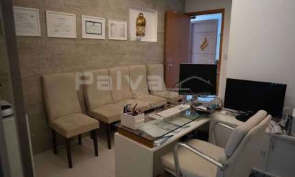Sala Comercial totalmente equipada (consultório médico)