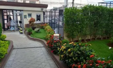 Apartamento com 3 quartos à venda na Vila Antonieta, São Paulo  por R$ 360.000