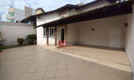 Casa com 3 dormitórios para alugar, 260 m² por R$ 5.765/mês - Jardim São Caetano - Jaguariúna/SP