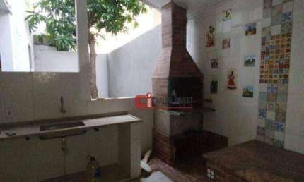 Casa com 3 dormitórios, 210 m² - venda por R$ 550.000,00 ou aluguel por R$ 2.500,00/mês - Jardim Europa - Jaguariúna/SP