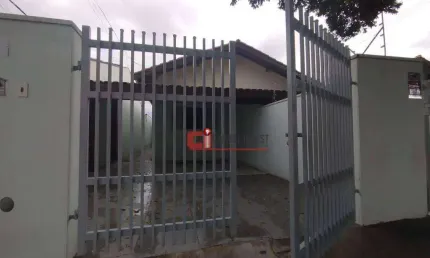 Casa com 2 dormitórios para alugar, 90 m² por R$ 2.160,00/mês - Jardim Europa - Jaguariúna/SP