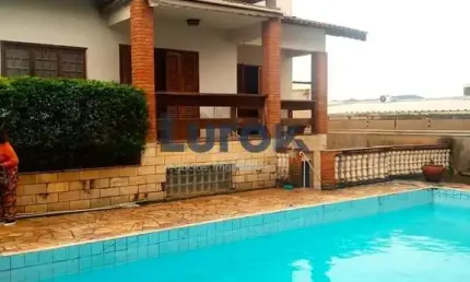 casa à venda 4 Quartos, 4 Suites, 6 Vagas, 450M², Santa Rosa, Vinhedo - SP