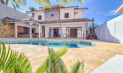 Casa 3 suites à Venda  ou Locação - Condomínio Millennium - Valinhos / SP