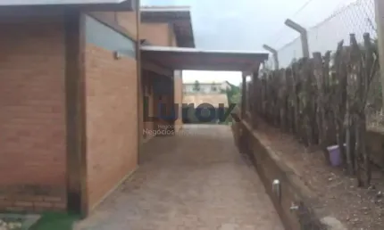 chácara à venda 3 Quartos, 3 Suites, 1000M², Vista Alegre, Vinhedo - SP