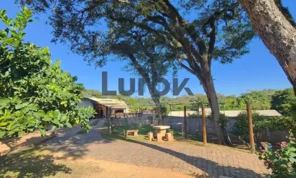 chácara à venda 3 Quartos, 1 Suite, 8 Vagas, 1560M², Vale Verde, Valinhos - SP