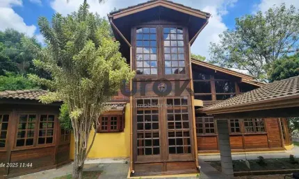 chácara à venda 3 Quartos, 2 Suites, 10 Vagas, 1000M², Vale Verde, Valinhos - SP
