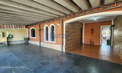 Casa com 3 quartos à venda na Rua Santinho Astolfi, 47, Parque das Colinas, Valinhos