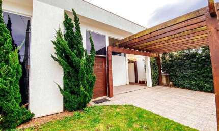 Casa com 4 quartos à venda na Araponga, 590, Atlântida, Xangri-Lá por R$ 960.000