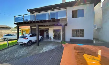 Casa com 3 quartos à venda na Rua Rio Apucaé, 907, Centro, Xangri-Lá por R$ 750.000