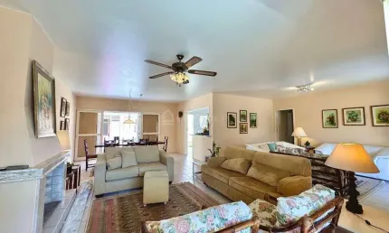 Casa com 3 quartos à venda na Estremosas, 62, Noiva Do Mar, Xangri-Lá por R$ 848.000