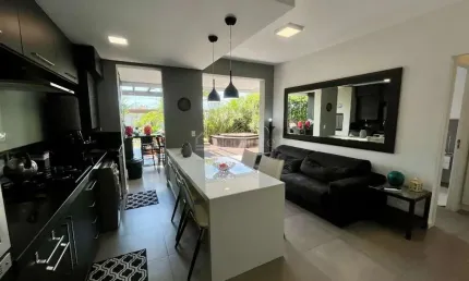 Casa em condomínio fechado com 2 quartos à venda na Guatambu, 1001, Atlântida, Xangri-Lá por R$ 770.000