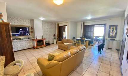 Apartamento com 3 quartos à venda na Rua Rio Carreiro, 235, Centro, Xangri-Lá por R$ 499.000