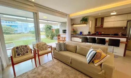 Casa em condomínio fechado com 2 quartos à venda na Guatambu, 1001, Atlântida, Xangri-Lá por R$ 1.170.000