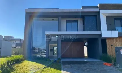 Casa em condomínio fechado com 4 quartos à venda na Rua Rio Camisas, 12, Centro, Xangri-Lá por R$ 1.950.000
