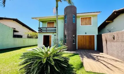 Casa em condomínio fechado com 3 quartos à venda na Turquesa, 372, Rainha do Mar, Xangri-Lá por R$ 620.000