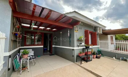 Casa com 2 quartos à venda na Rua Rio Comandaí, 539, Centro, Xangri-Lá por R$ 350.000