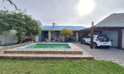 Casa com 4 quartos à venda na Das Dálias, 747, Noiva Do Mar, Xangri-Lá por R$ 720.000
