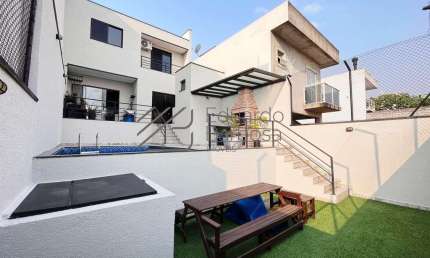 Casa com 3 quartos à venda na Rua da Flor de Maio, 129, Nova Cerejeira, Atibaia