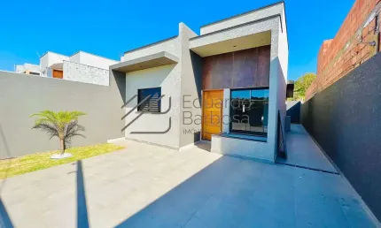Casa com 3 quartos à venda na Rua Antonio Luiz de Oliveira, 32, Conjunto Habitacional José Barnet Y Vives, Atibaia