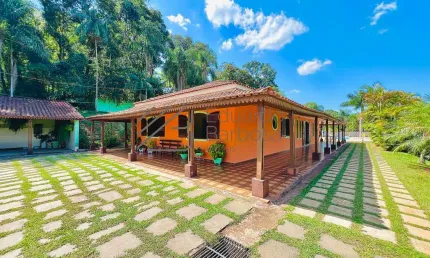 Chácara / sítio com 4 quartos à venda na Rua Eslovênia, 87, Vale dos Pinheiros, Atibaia