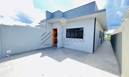 Casa com 3 quartos à venda na Rua dos Cravos, 331, Jardim dos Pinheiros, Atibaia
