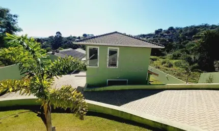 Condomínio Village Atibaia - Chácara em condomínio em Atibaia