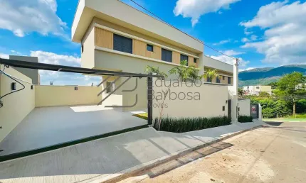 Casa com 3 quartos à venda na Rua Pampulha, 123, Jardim Jaraguá, Atibaia