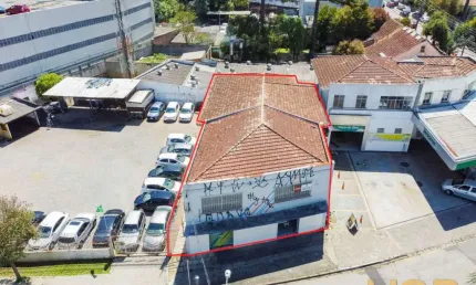 Loja - r coronel agostinho macedo, 174 - centro cívico - curitiba pr