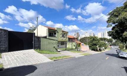 Loja - R Edmundo Saporski, 144 - Merces - Curitiba - PR