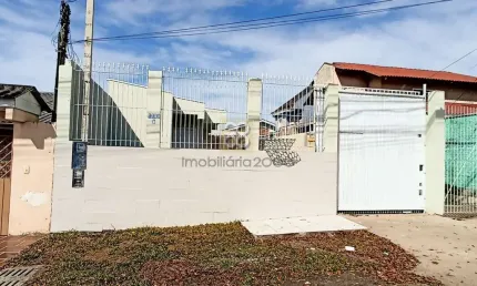 Casa de Alvenaria - Av Florianopolis, 1388 - Cajuru - Curitiba - PR