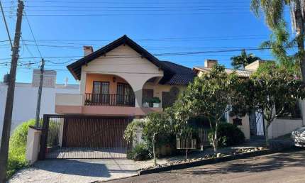 Casa com 4 dormitórios à venda, 262 m² por R$ 1.450.000,00 - Higienópolis - Santa Cruz do Sul/RS