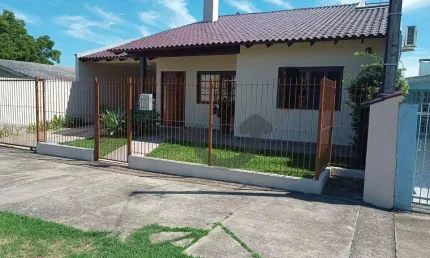Casa com 3 dormitórios à venda, 196 m² por R$ 730.000,00 - Santo Antônio - Santa Cruz do Sul/RS