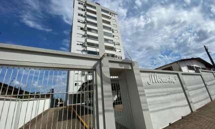 Apartamento com 2 dormitórios à venda, 75 m² por R$ 479.000,00 - Avenida - Santa Cruz do Sul/RS