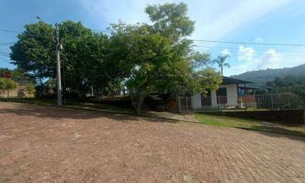 Casa com 2 dormitórios à venda por R$ 450.000, em terreno de esquina - Renascença - Santa Cruz do Sul/RS