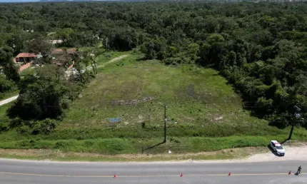 Terreno à venda na Avenida Sai Mirim, 1060, Barra do Sai, Itapoá