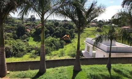 Imperdível oportunidade de casa à venda em Louveira-SP, bairro Monterrey: 4 quartos, 2 suítes, 3 salas, 4 banheiros, 13 vagas, 357m².
