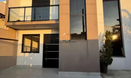 Imóvel à venda: Casa com 3 quartos, 1 suíte, 2 salas, 2 vagas de garagem na cidade de  e no bairro  - 141,00m².