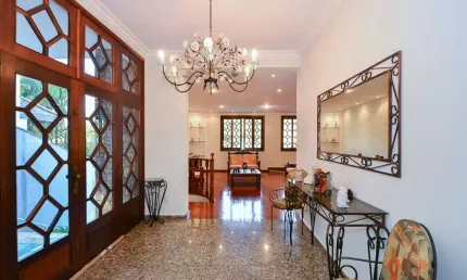 Imperdível casa tipo para venda em Alto da Boa Vista com 4 quartos, sendo 2 suítes, 488m²