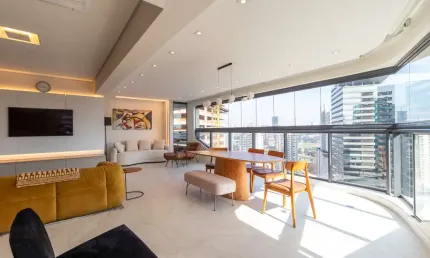 Versátil apartamento tipo para venda em Chácara Santo Antônio (Zona Sul) com 3 quartos, sendo 3 suítes, 162m²