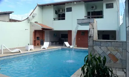 Sensacional sobrado para venda com 5 quartos, sendo 5 suítes, 258m²