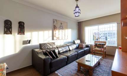 Espetacular sobrado para venda com 3 quartos, sendo 1 suíte, 299m²
