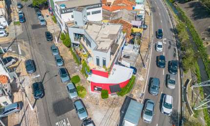 Deslumbrante edifício monousuário para venda, 250m²