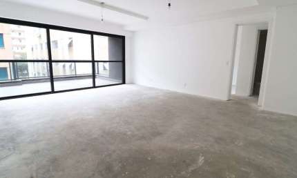 Elegante cobertura para venda com 2 quartos, sendo 2 suítes, 162m²