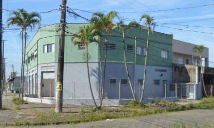 Aconchegante edifício monousuário para venda, 277m²