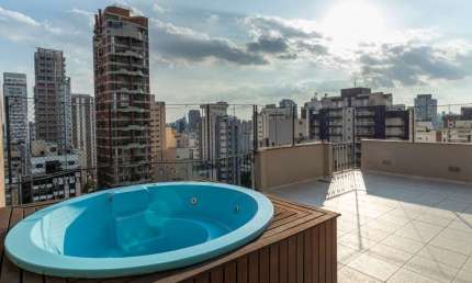 Funcional cobertura para venda com 3 quartos, sendo 1 suíte, 218m²