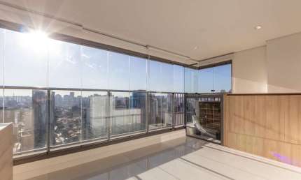 Funcional apartamento tipo para venda e locação com 2 quartos, sendo 2 suítes, 79m²