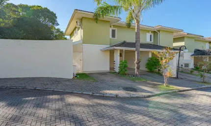 Casa no condomínio Nature Village II para venda com 3 quartos, sendo 1 suíte, 129m²