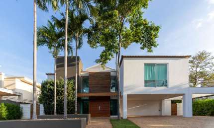 Casa no condomínio Guaporé 2 para venda com 4 quartos, sendo 4 suítes, 633m²