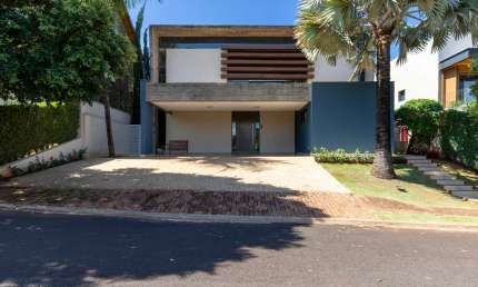 Casa no condomínio Condomínio Siena para venda com 3 quartos, sendo 3 suítes, 346m²